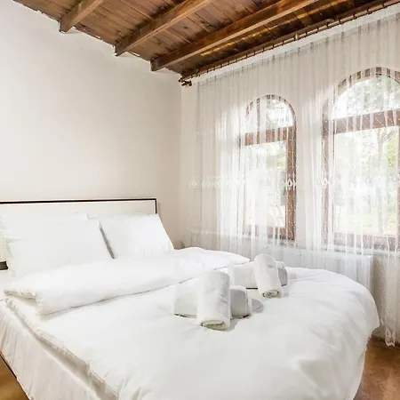 3 Br Special Villa *